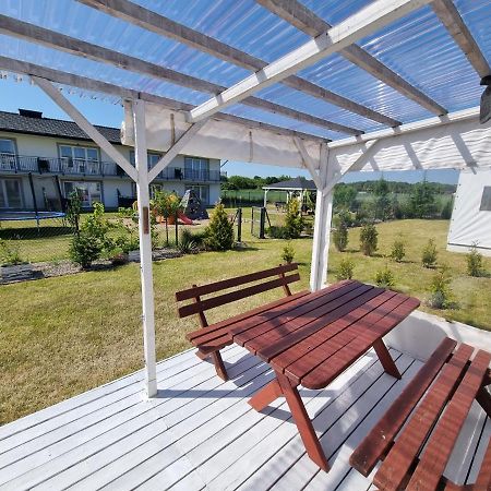 Domek Letniskowy Kolory Lata Z Klimatyzacja - 365Pam Sarbinowo Luaran gambar